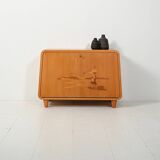 Scandinavian 1940s elm cabinet with inlay