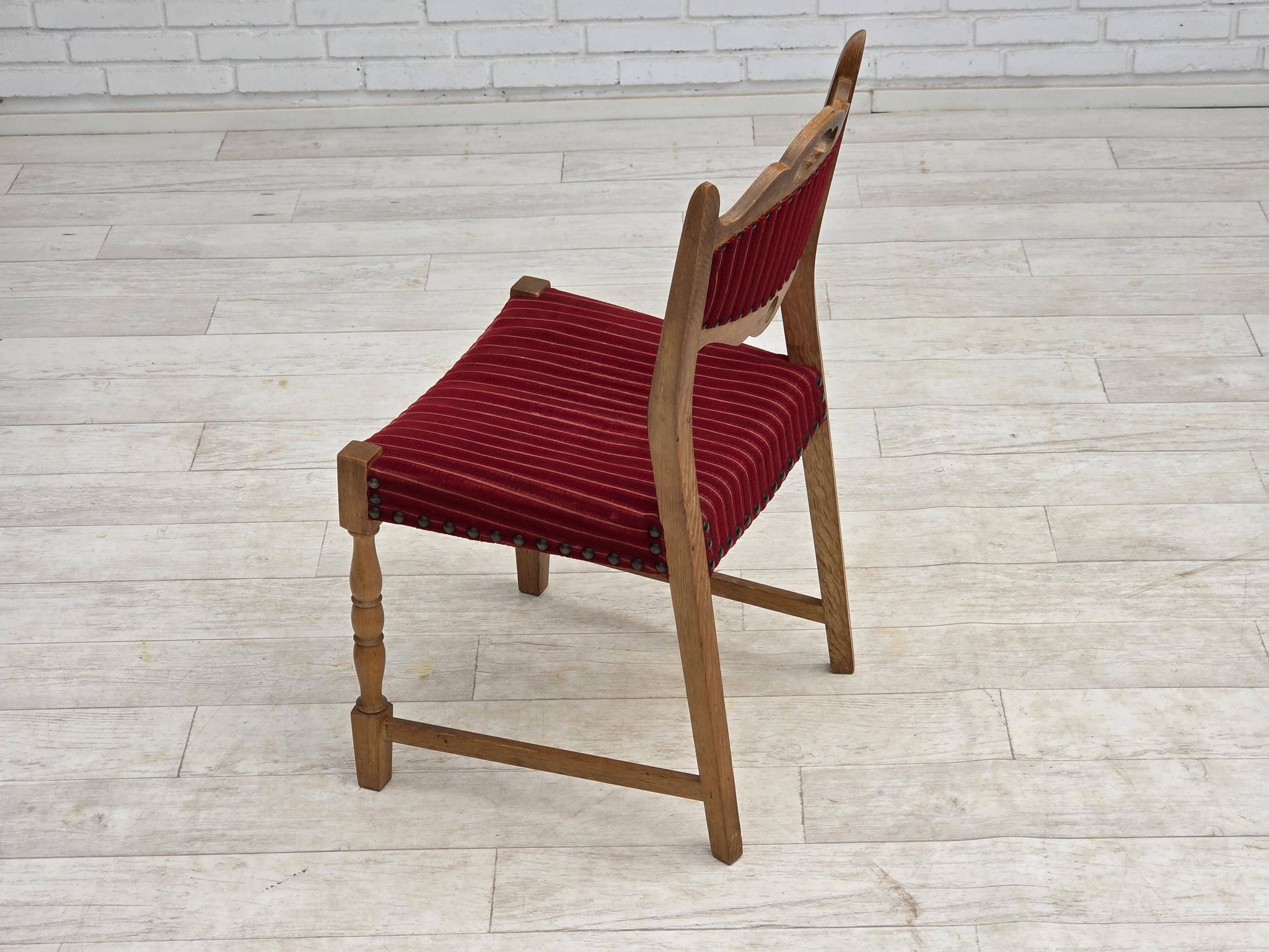 1970s, set of 6 Danish dining chairs, oak wood, furniture wool.