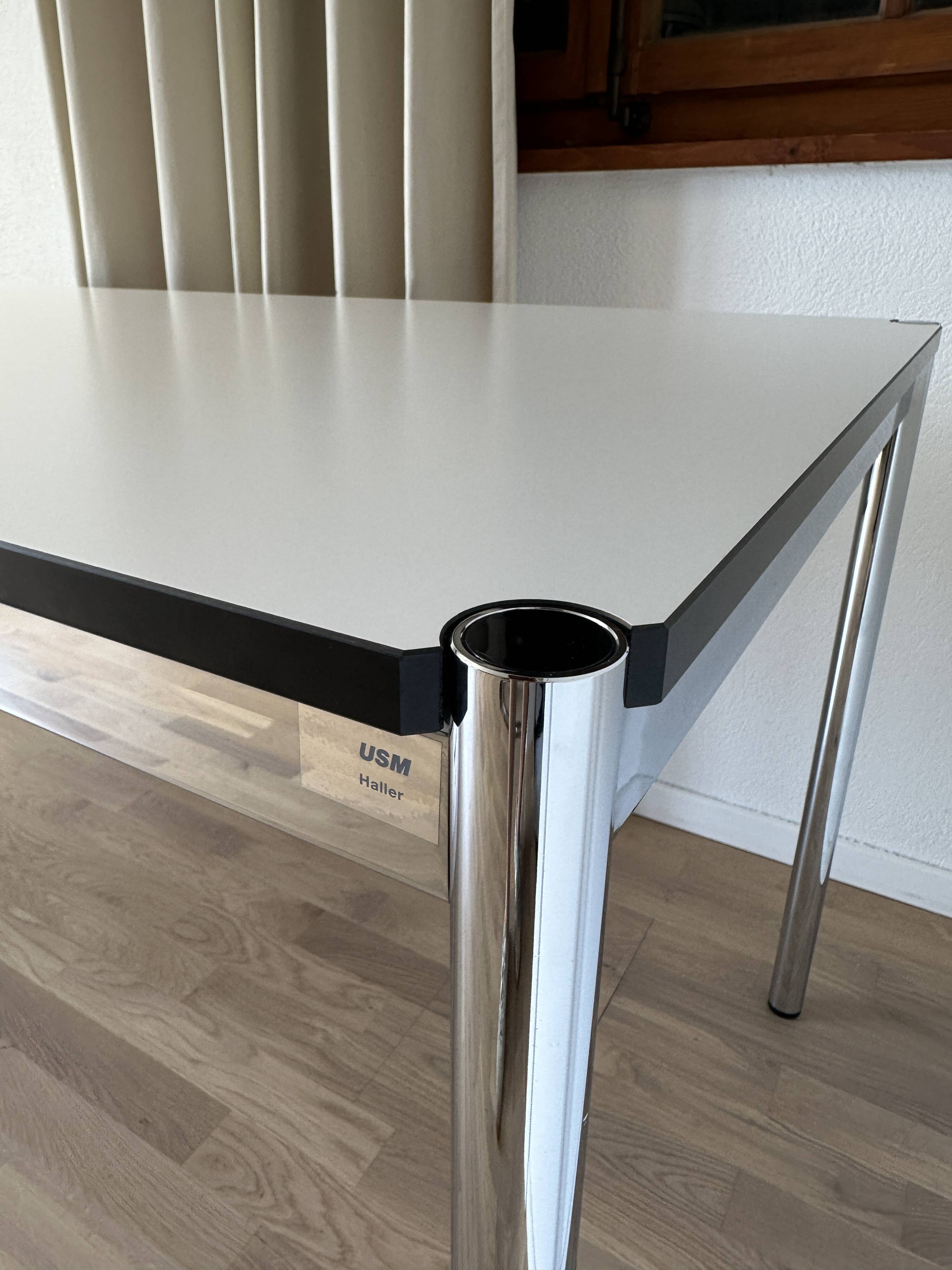 USM Haller desk in pearl grey laminate