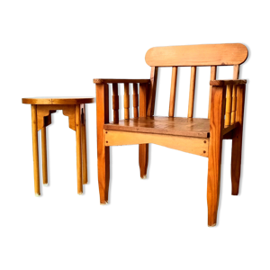 Fauteuil et sa table d'appoint en bois de style safari Travail Artisanal Vintage des années 70