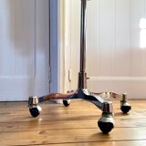 Model man Stockman on foot with chrome wheels