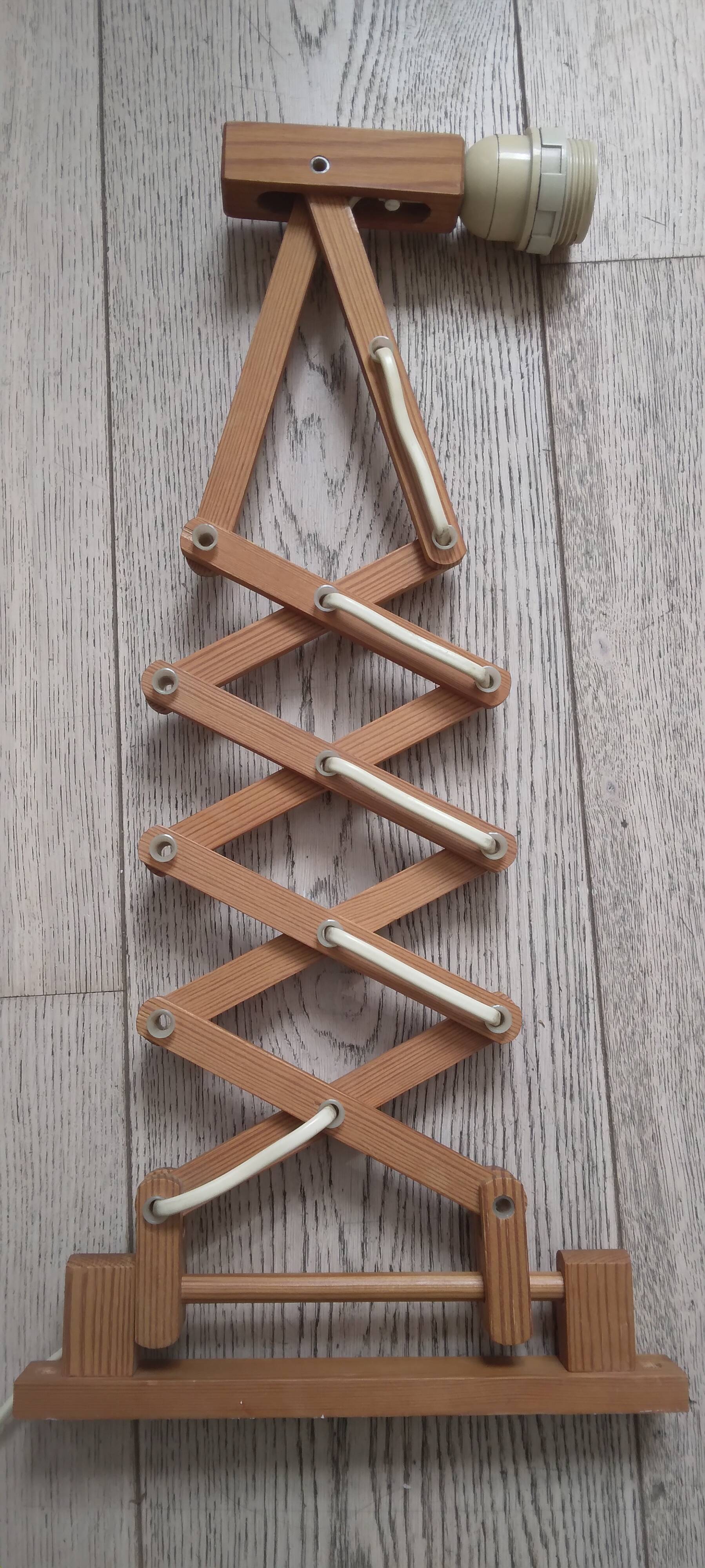 Accordion wall light.