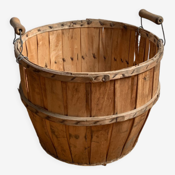 Wooden pot cover