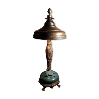 Art nouveau lamp on brass base