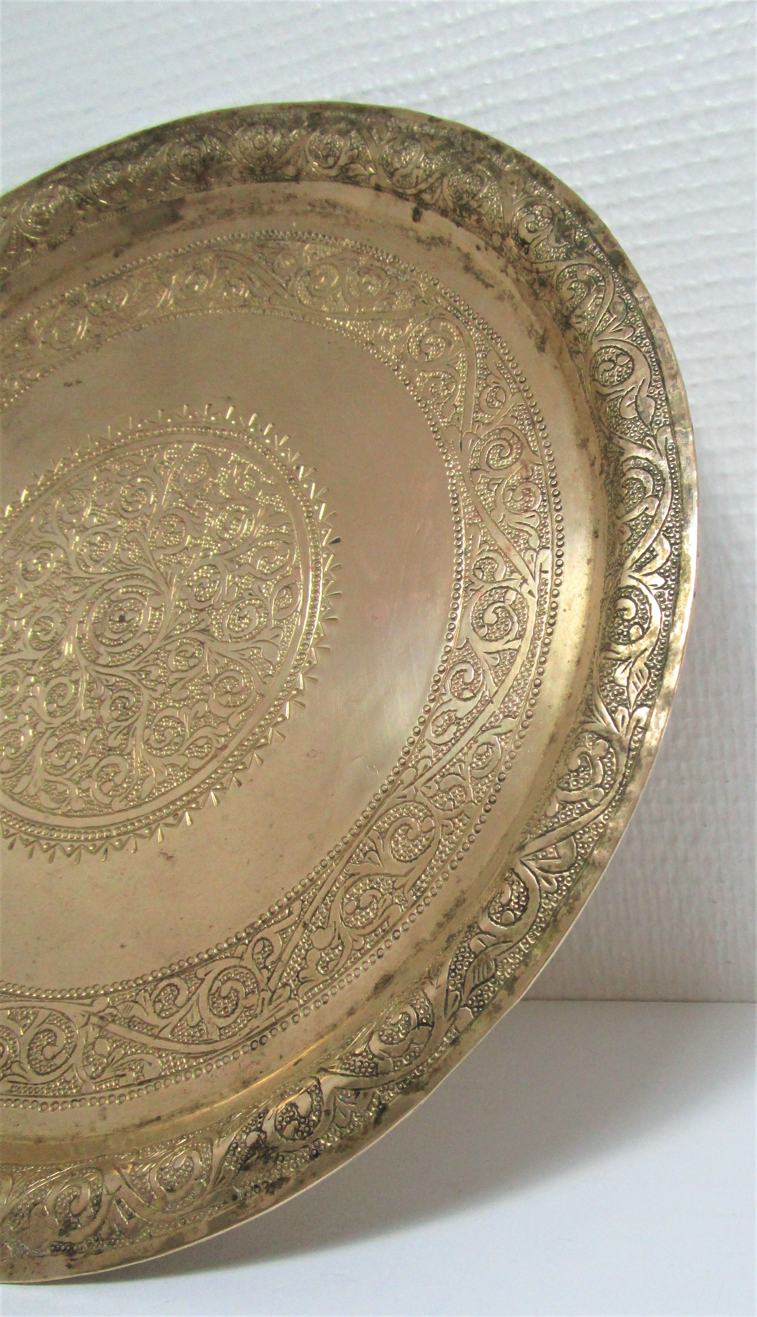 Moroccan patinated brass platter 70s