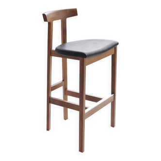 Torii stool