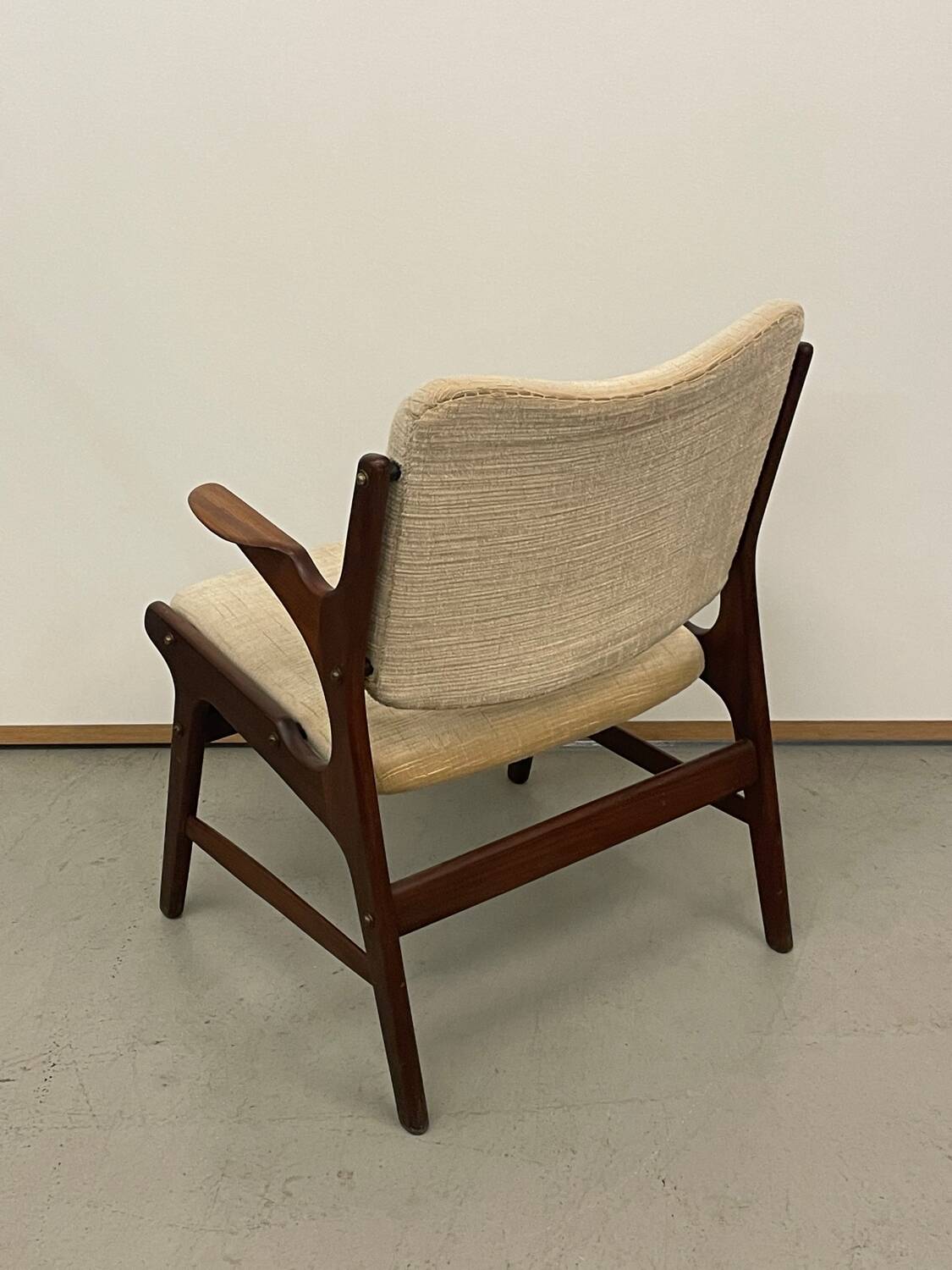 Mid Century Lounge Chair by Hans Olsen 50s