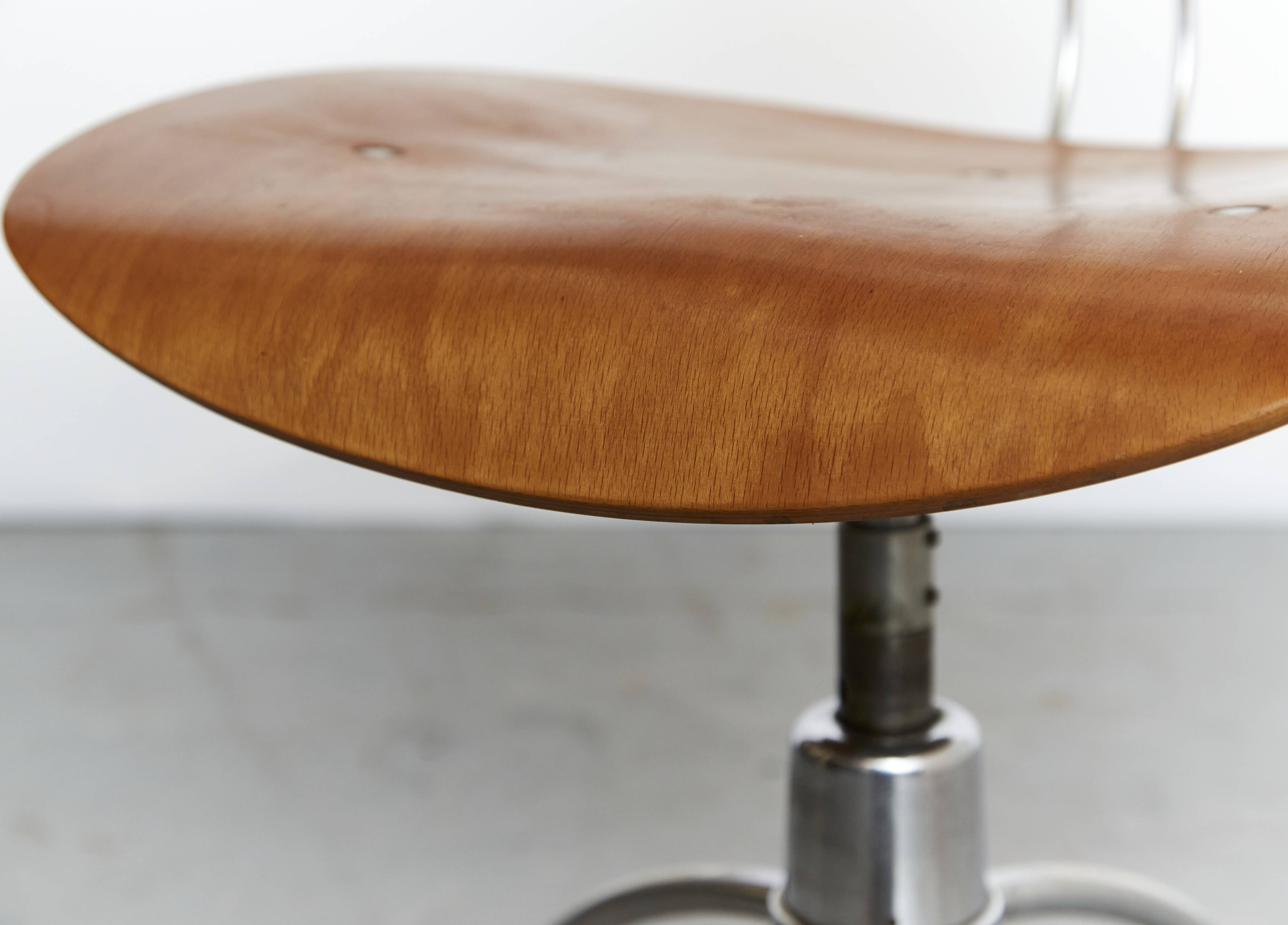 Chaise pivotante Mid-Century modèle SE 40 par Egon Eiermann pour Wilde+Spieth