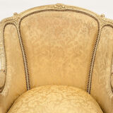 Eared shepherdess chair