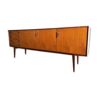 Scandinavian 60s in vintage teak