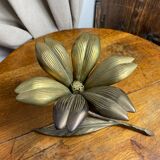 Cendrier fleur en bronze 