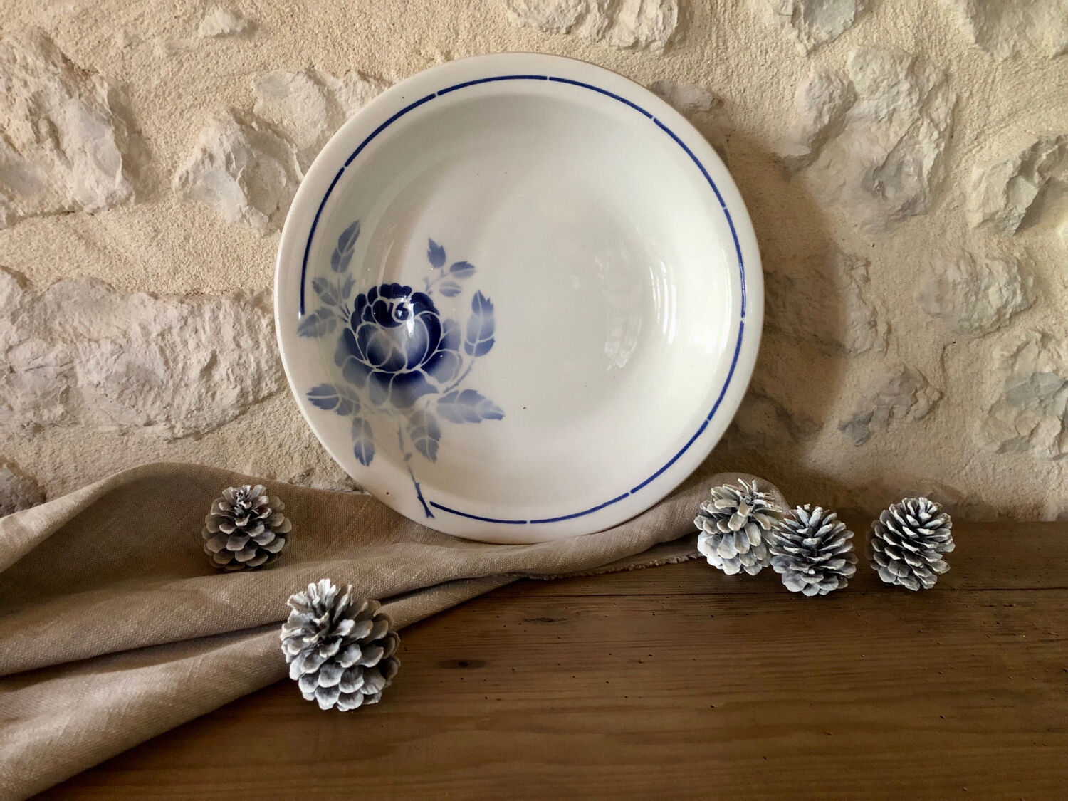 "Rosine" Salad Bowl, Saint Amand