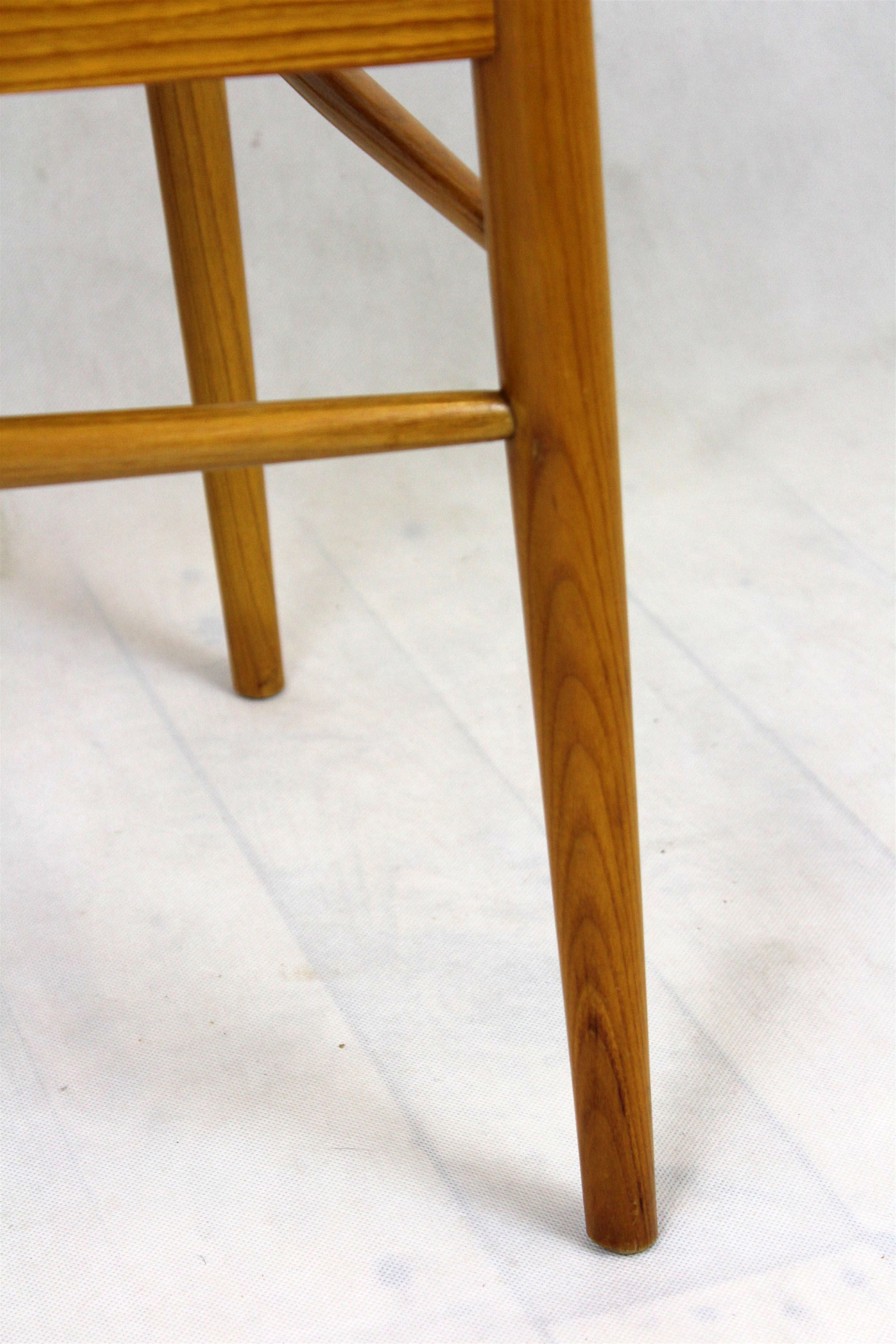 Chaises à manger par Ton, années 1960