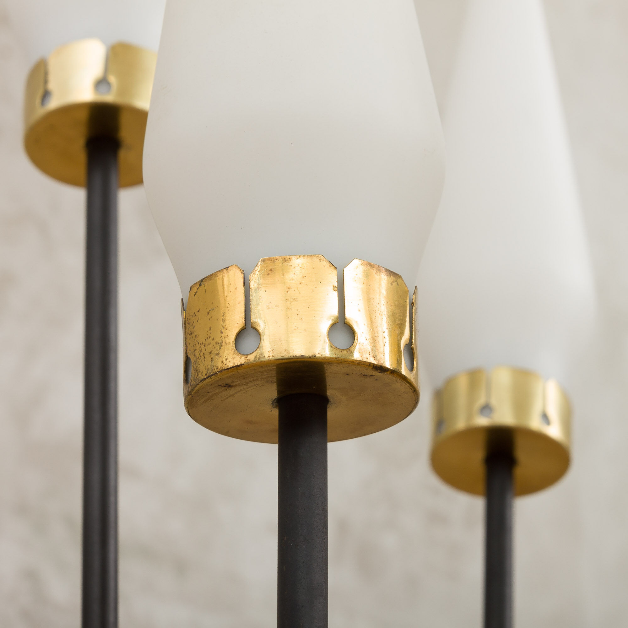 Floor lamp with five shades