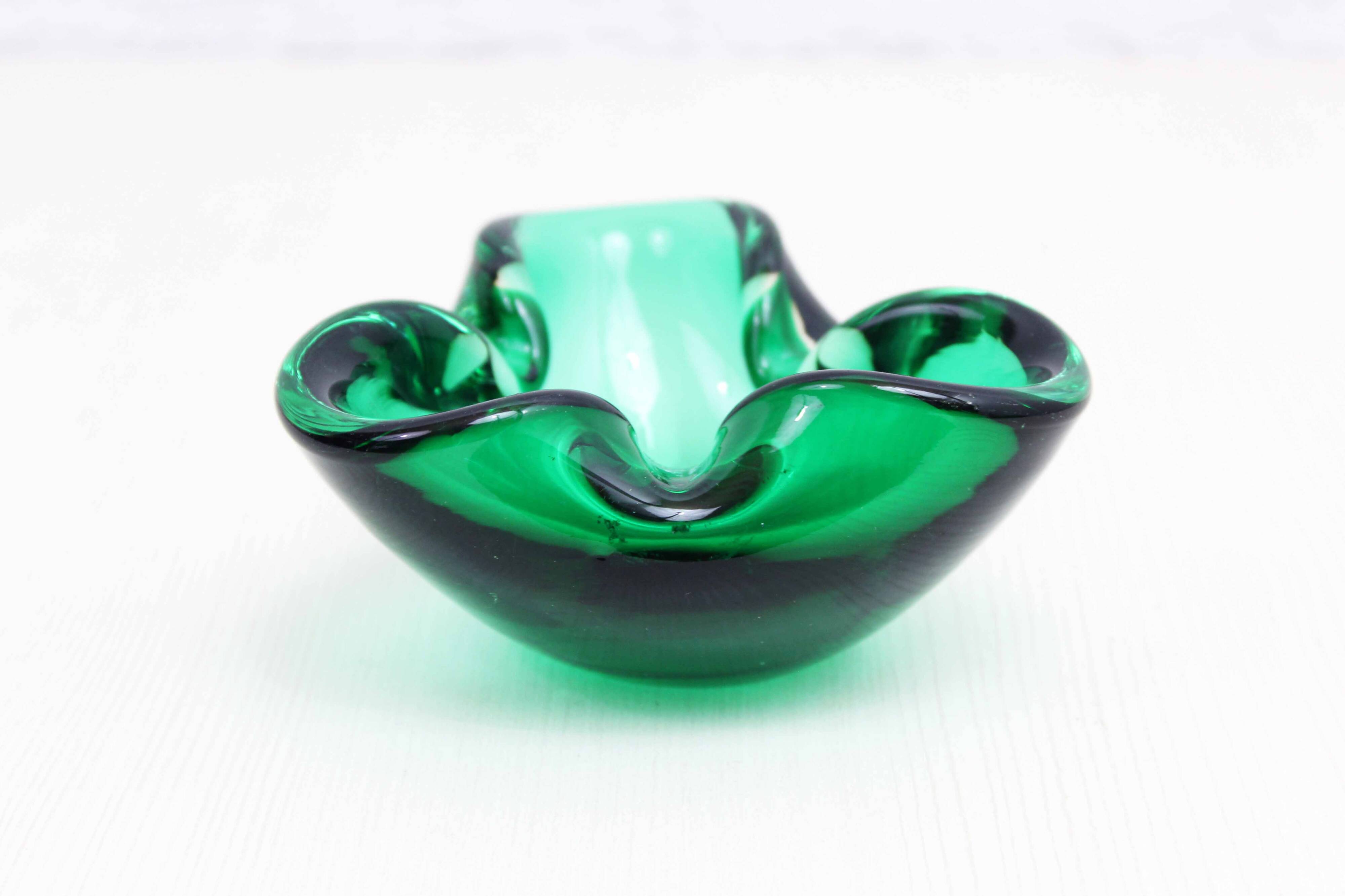 Green Murano glass ashtray