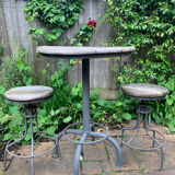 Table and stools