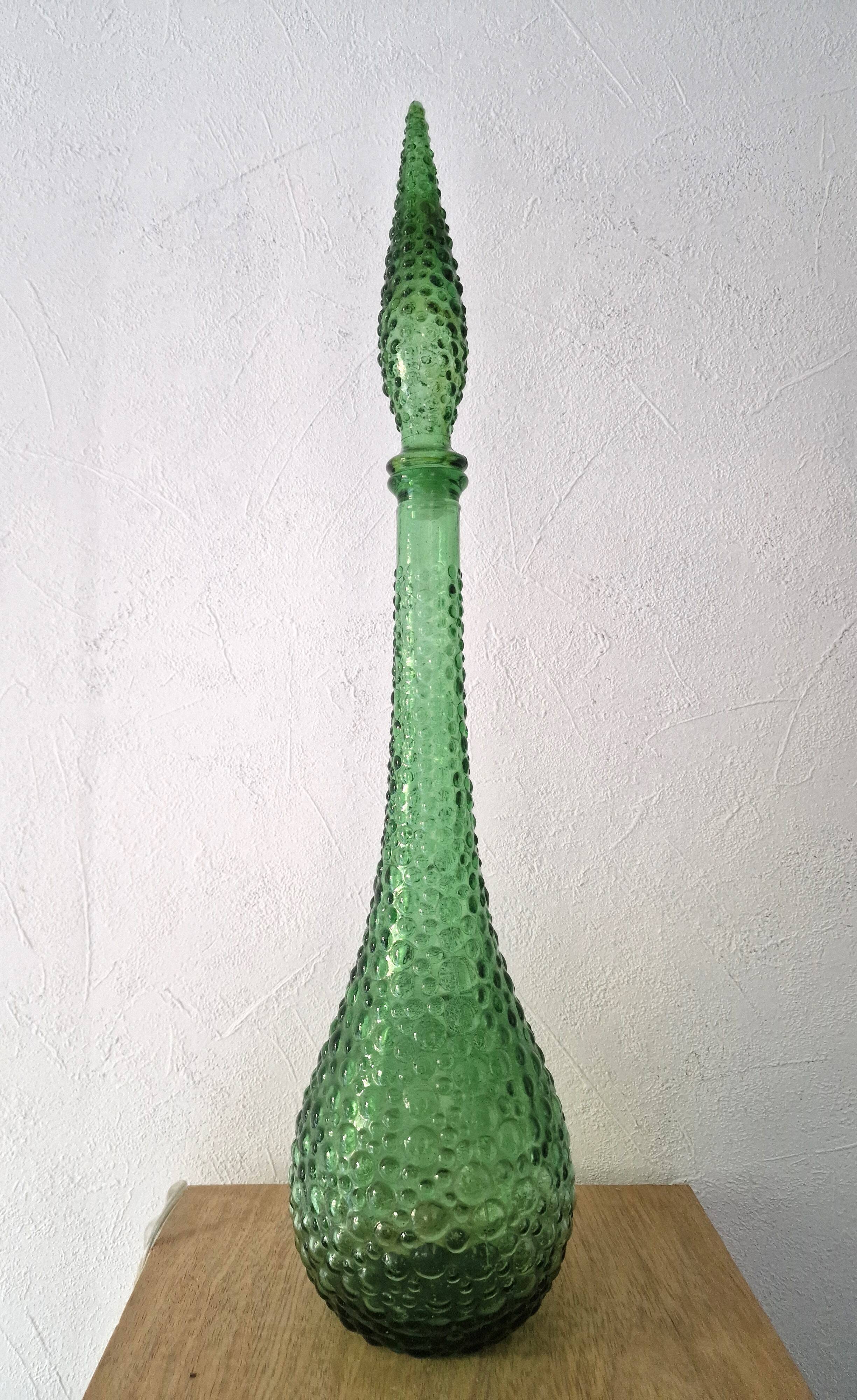 Decorative bottle carafe in Italian Empoli bubble glass