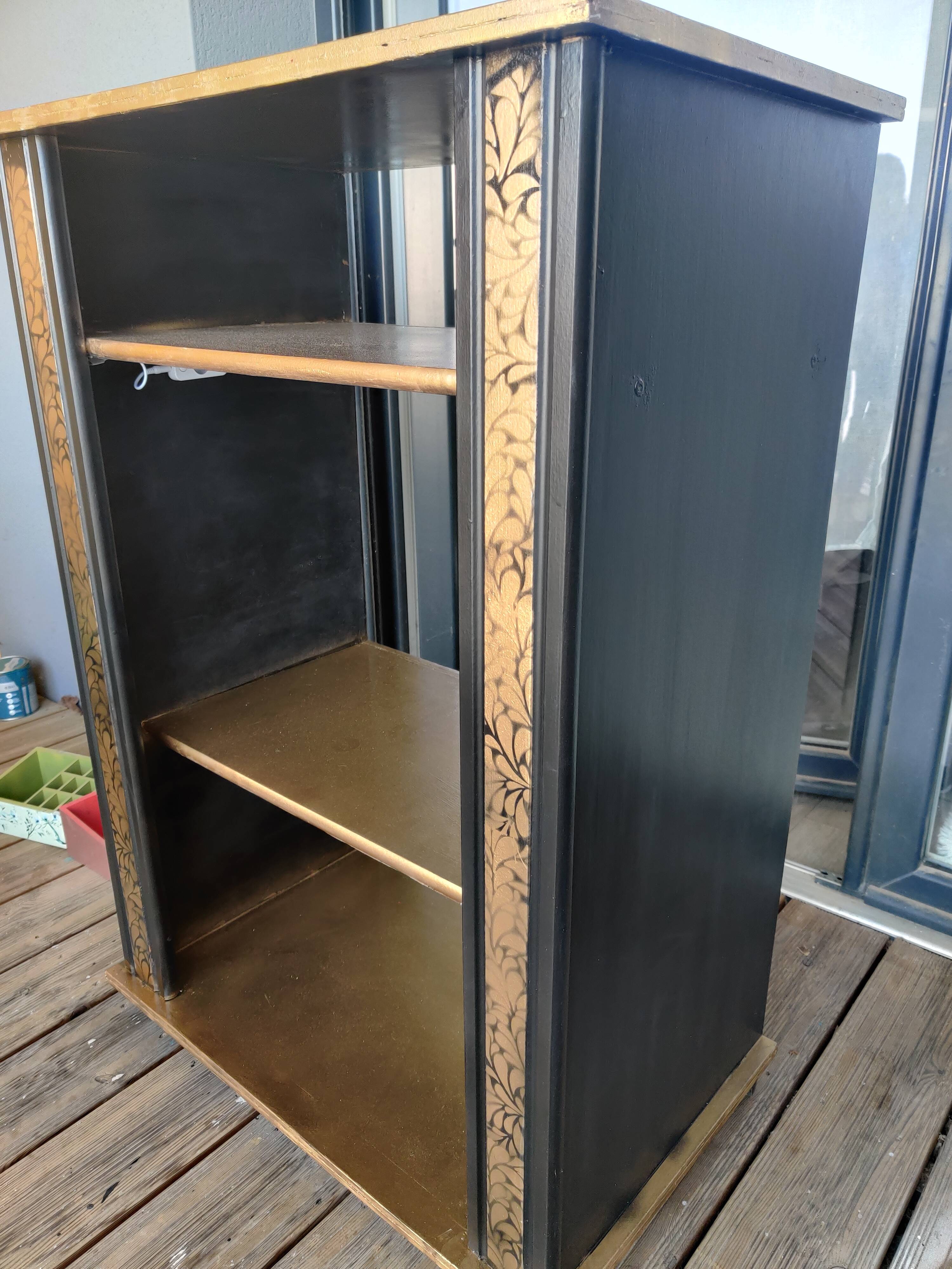Art Deco TV Unit "Midnight Gatsby" – Matt Black & Gold – Unique Piece