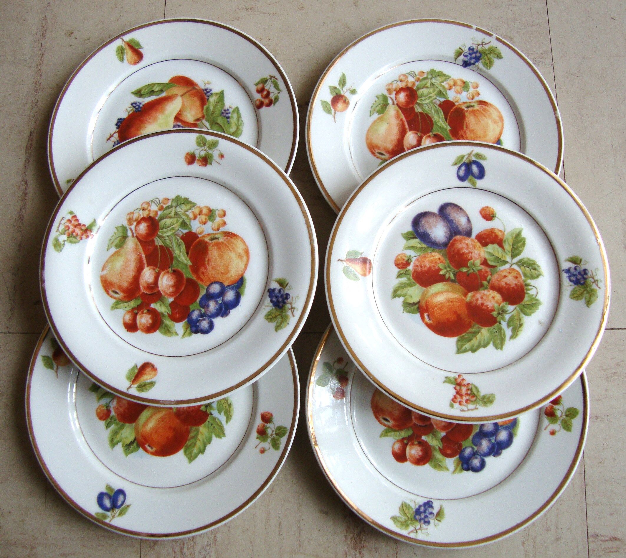 6 Fruit decorated plates Pillivyt France