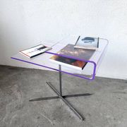 Table d'appoint en acrylique transparent et chrome, années 70