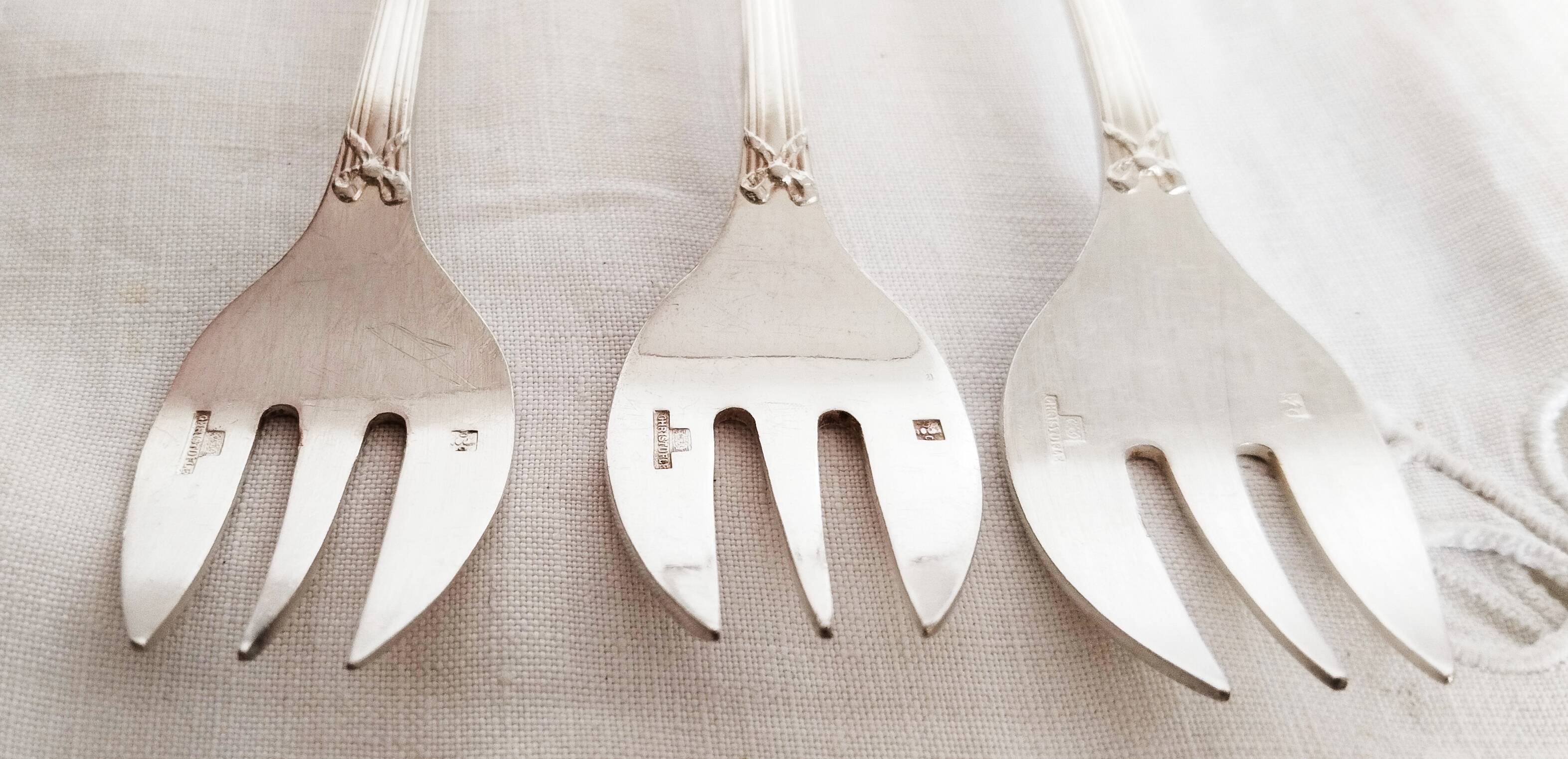 Christofle oyster or dessert forks, ribbon pattern, silver