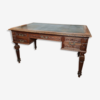 Bureau style Louis XIII en chêne