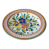Mediterranean dish with floral decoration