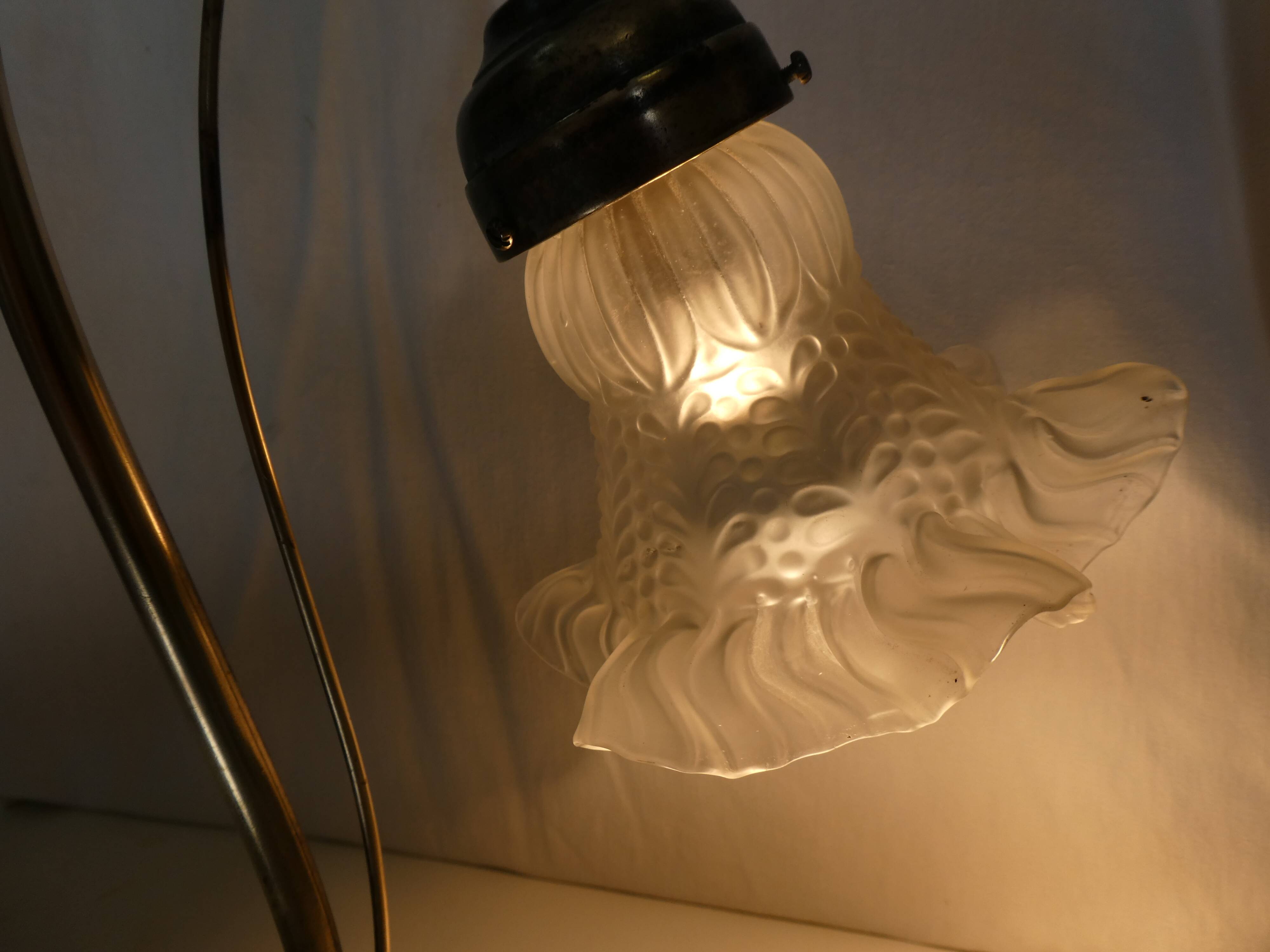 Tulip lamp / swan neck Art Deco brass