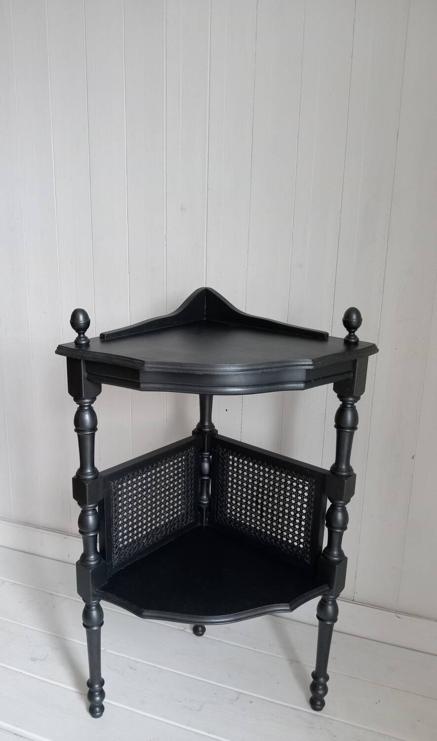 Étagère d'angle / Meuble d'angle