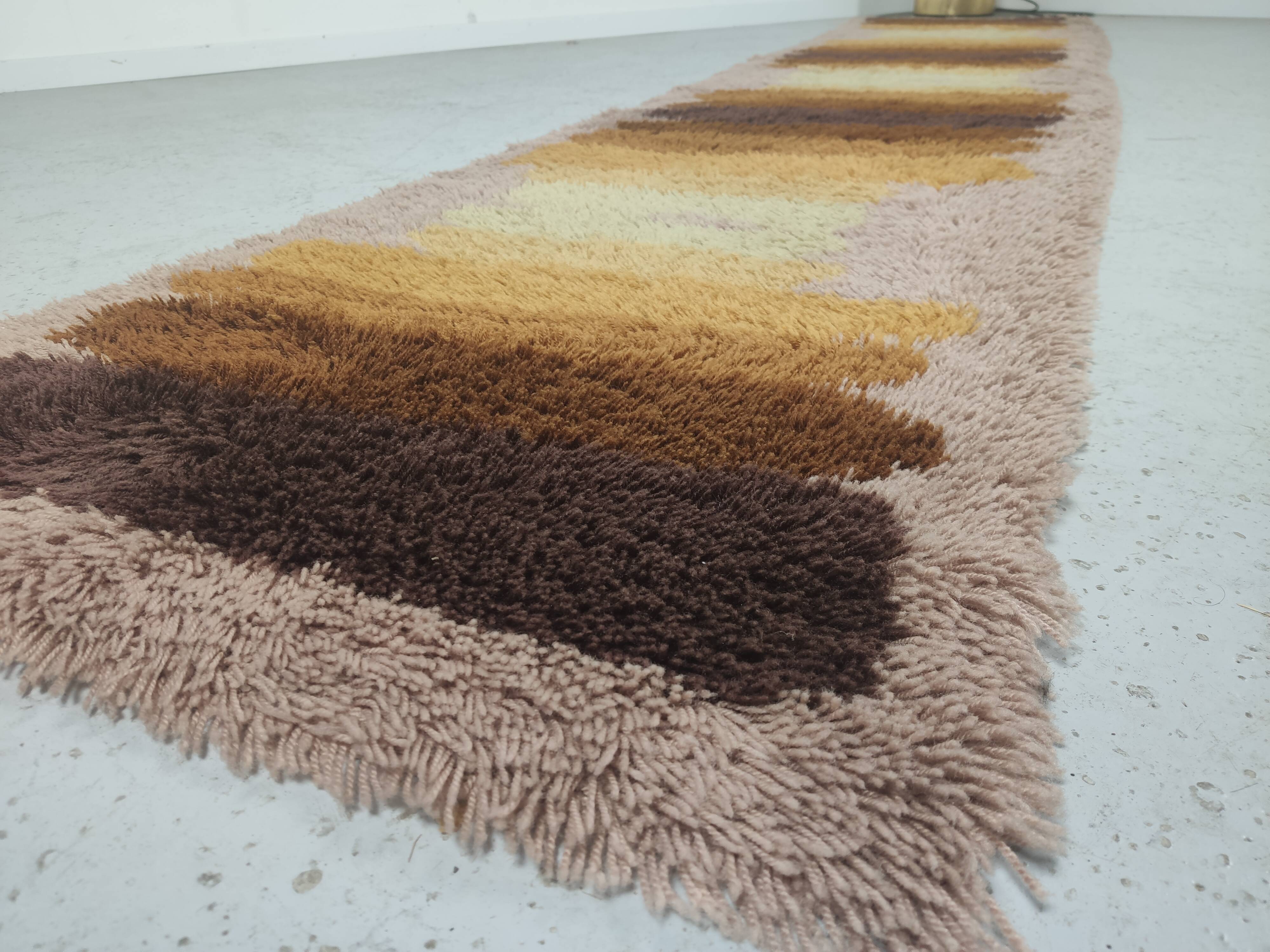 Corridor carpet Desso space age 330cm , Holland 1970s