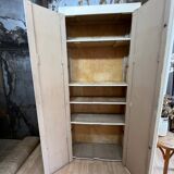 Parisian workshop cabinet