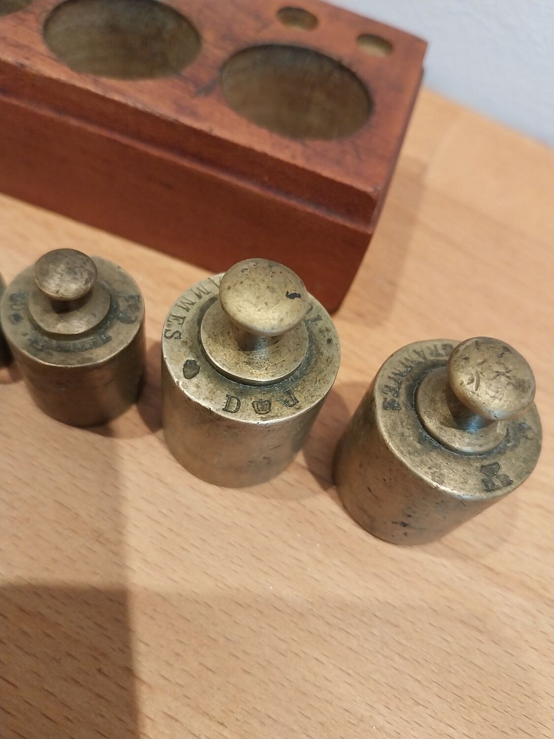 Brass weight box