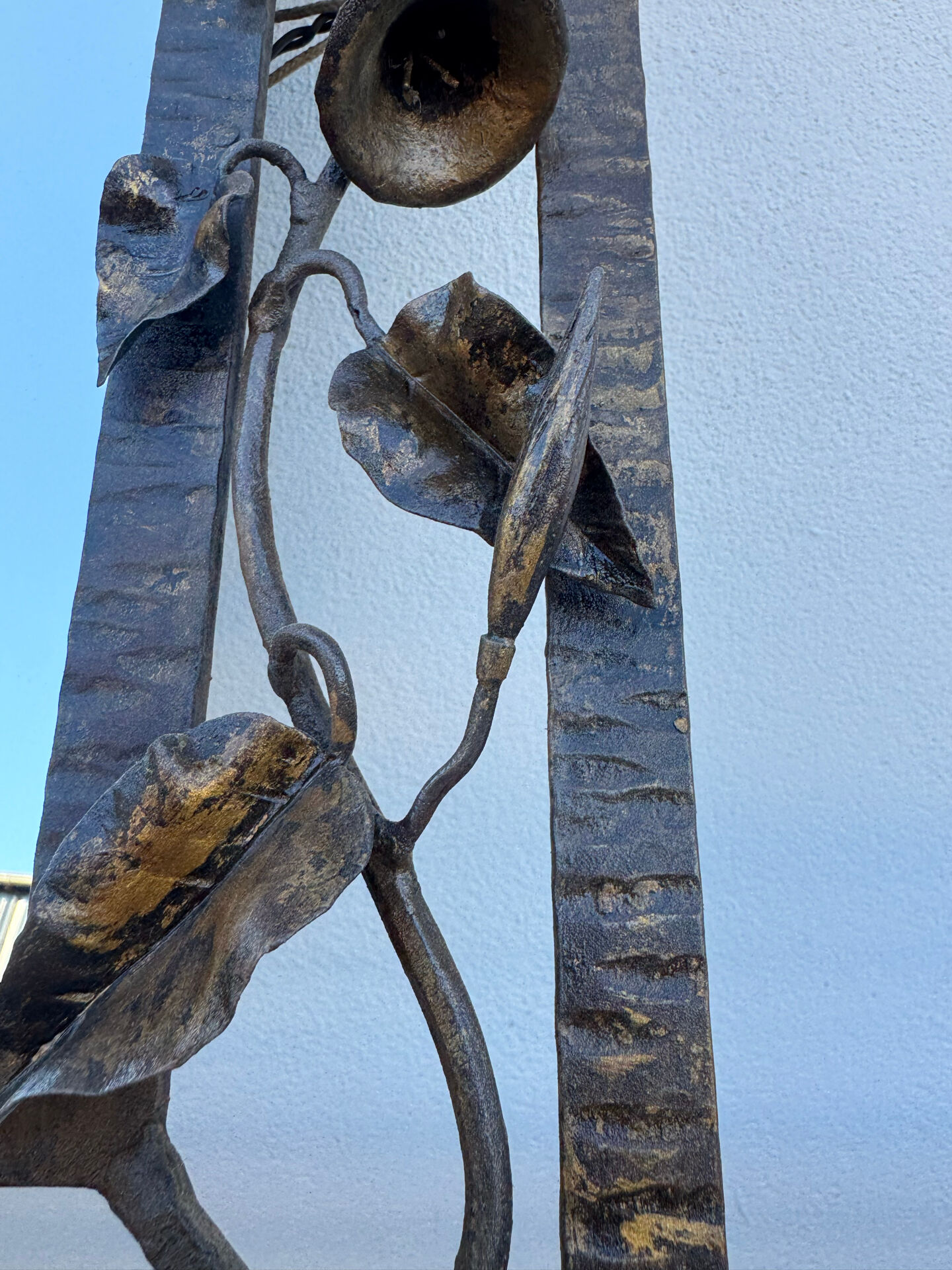Wrought iron mirror with ivy Art Deco