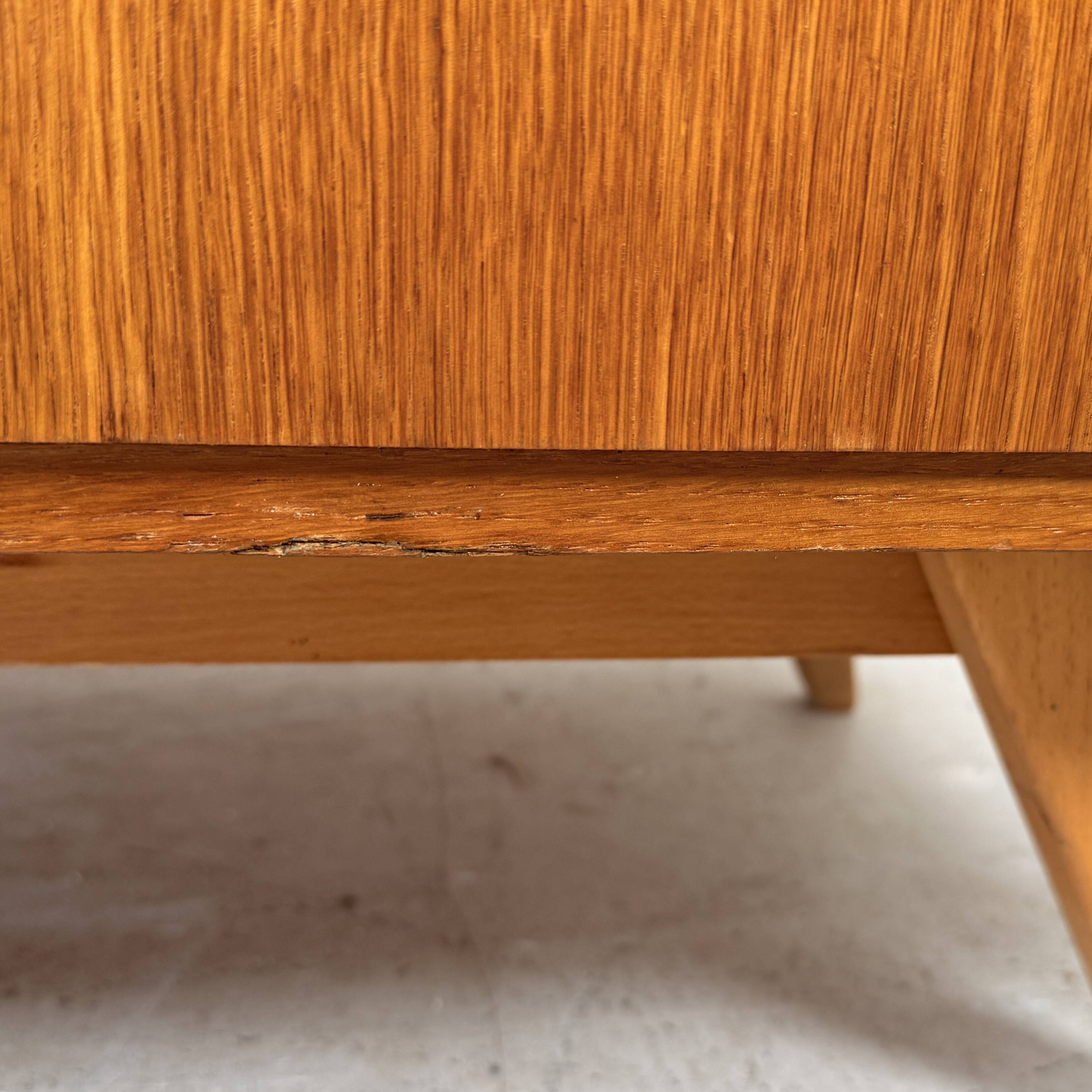 Vintage blanket chest/toy chest U-459, Jiří Jiroutek