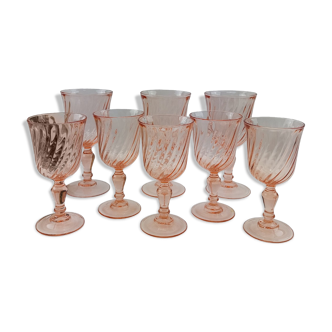 Set of 8 vintage Luminarc stemmed glasses Rosaline