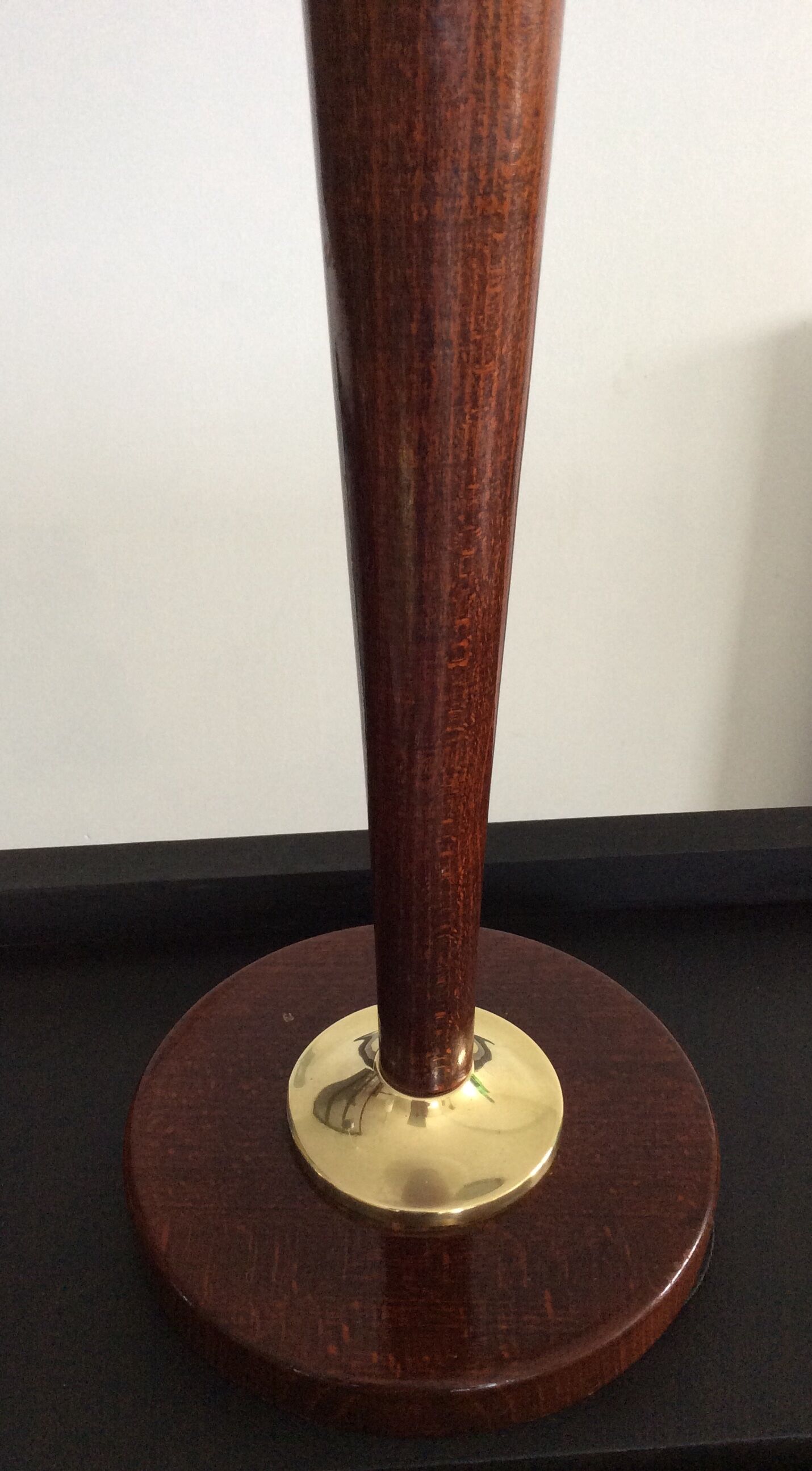 Mazda lamp of the 50s in wood and Opaline