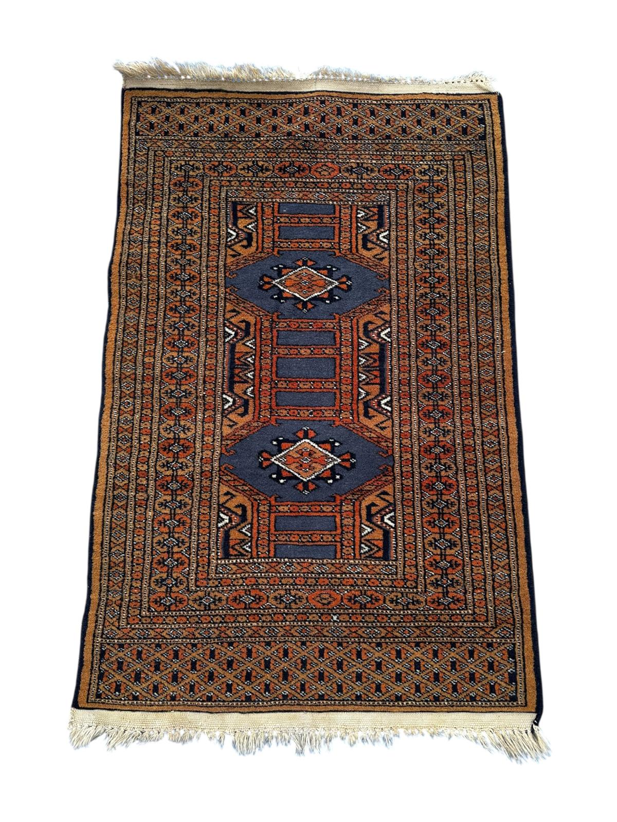 Handmade Persian rug 95cm x 60cm