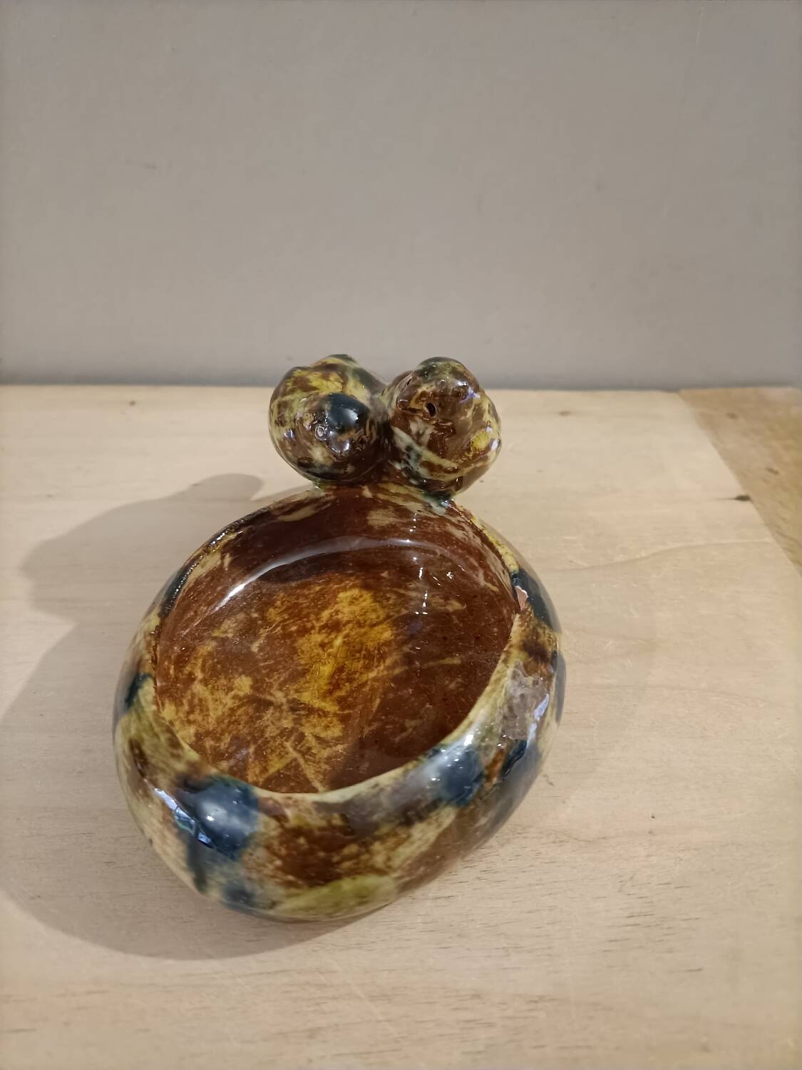 Birds pocket emptier