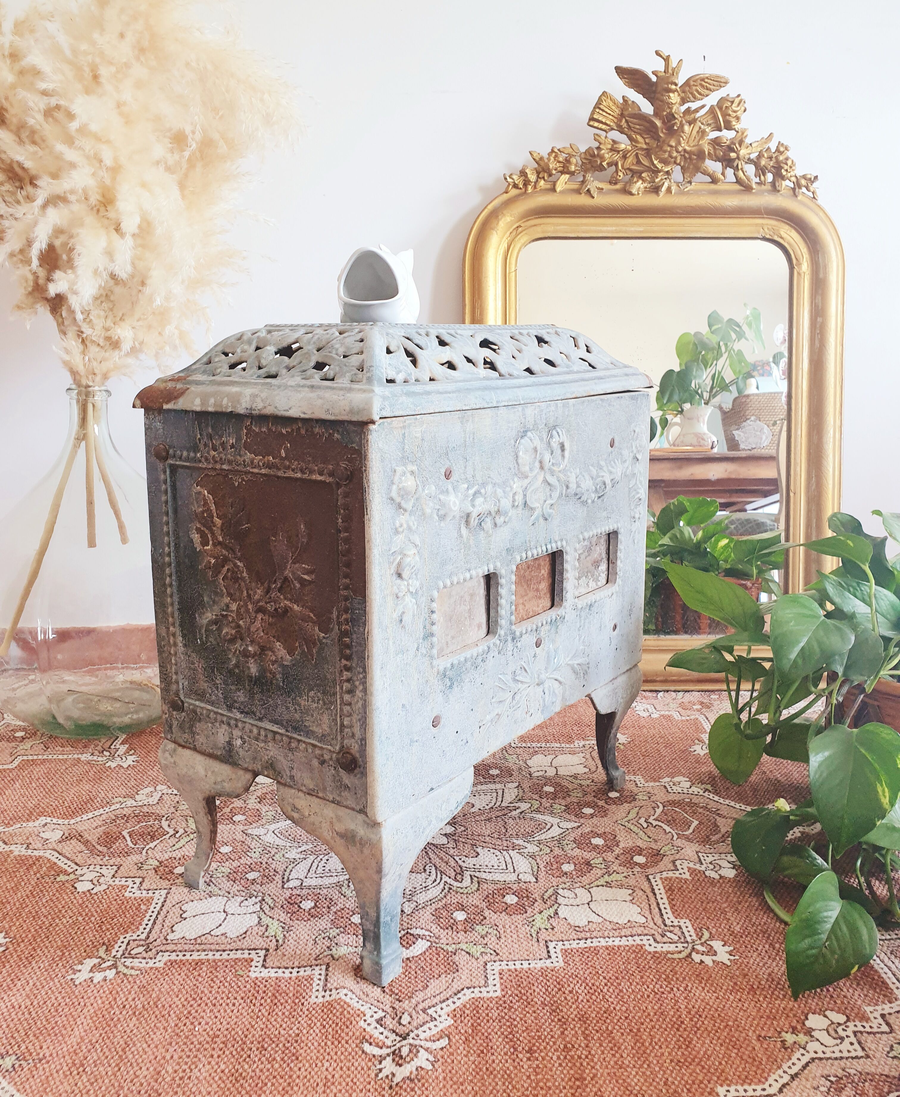 Mirus cast iron stove