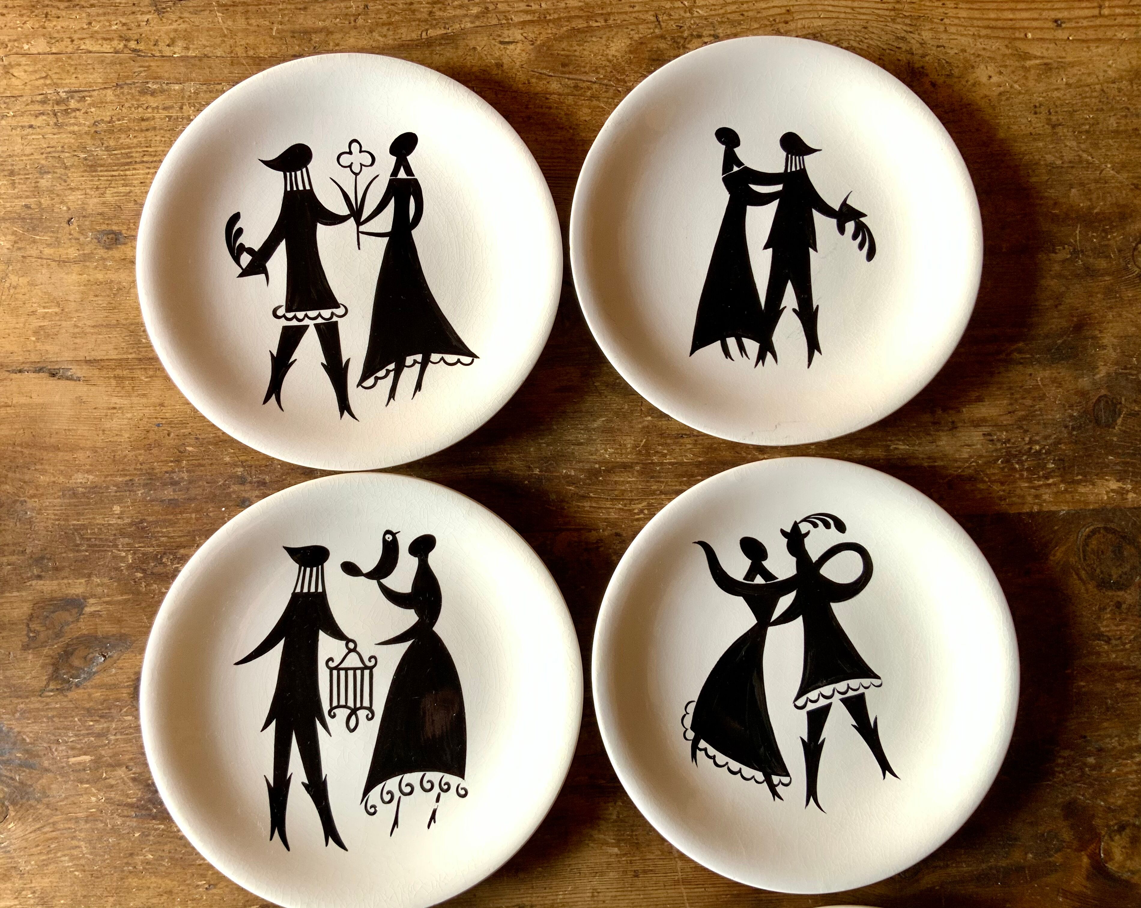 Longchamp Sylvestre plates