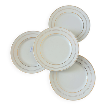 4 dessert plates in porcelain from St Amand 191105