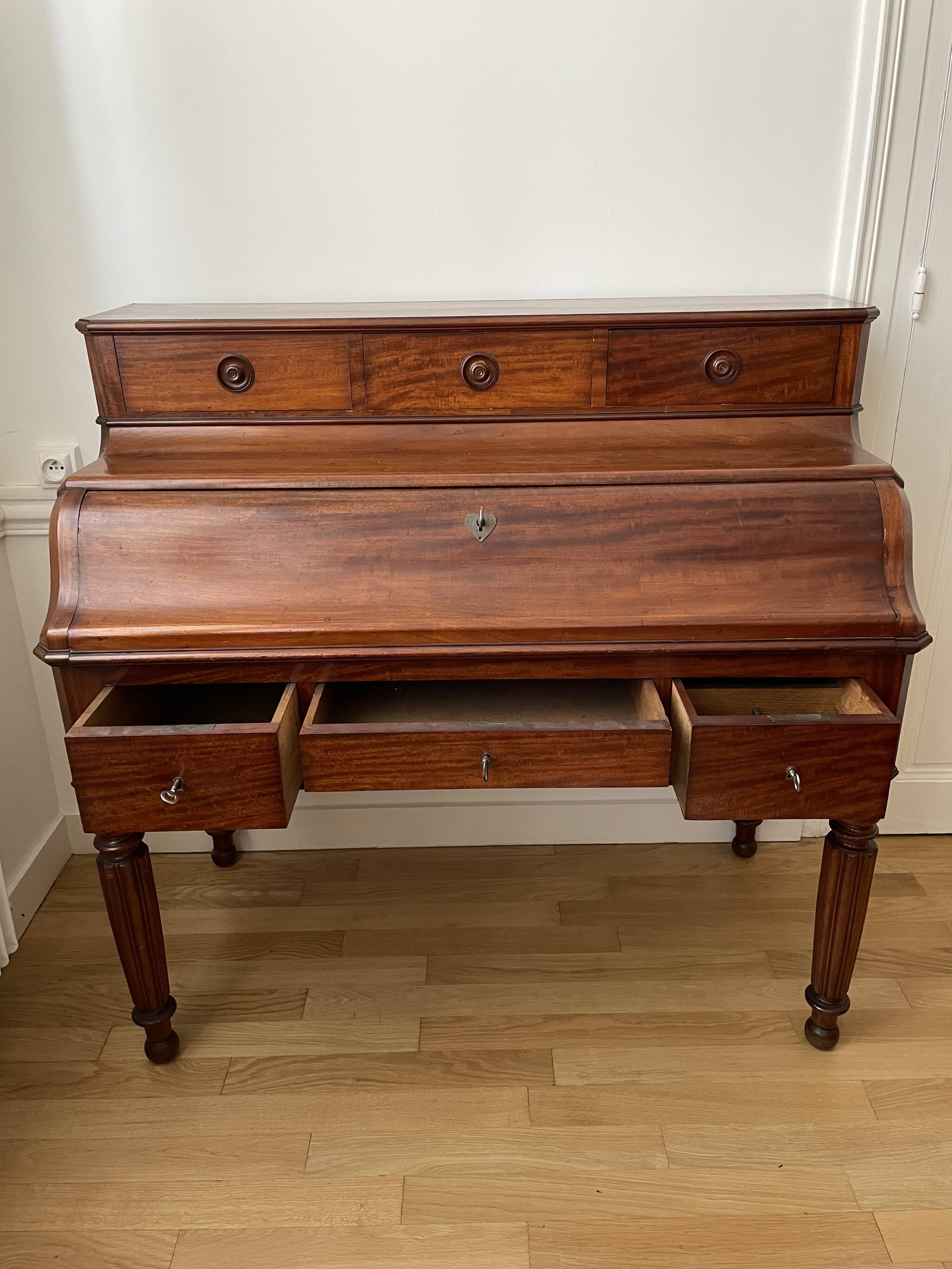 Stepped office XIXth