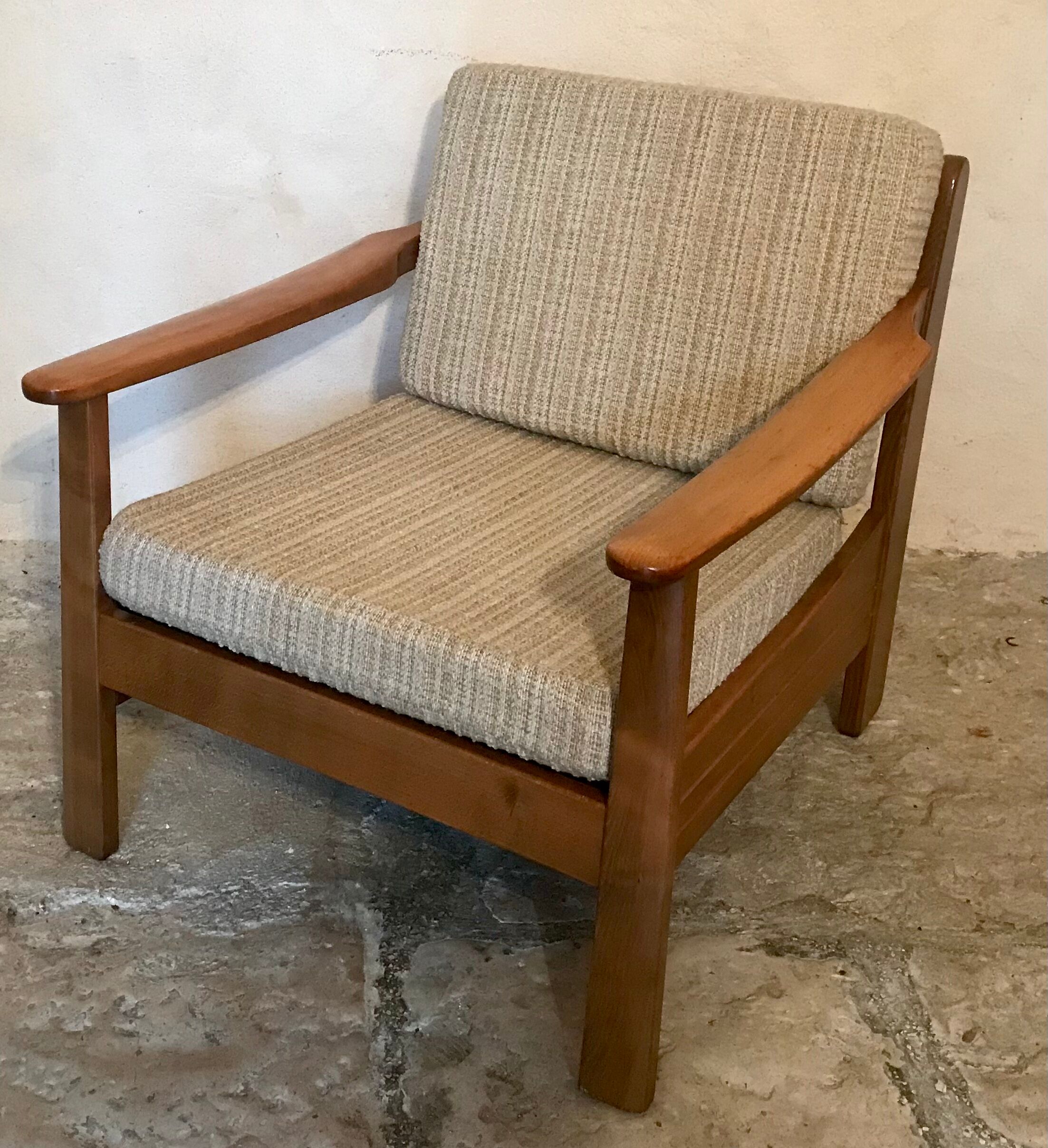 Vintage Scandinavian armchair 1960-1980's