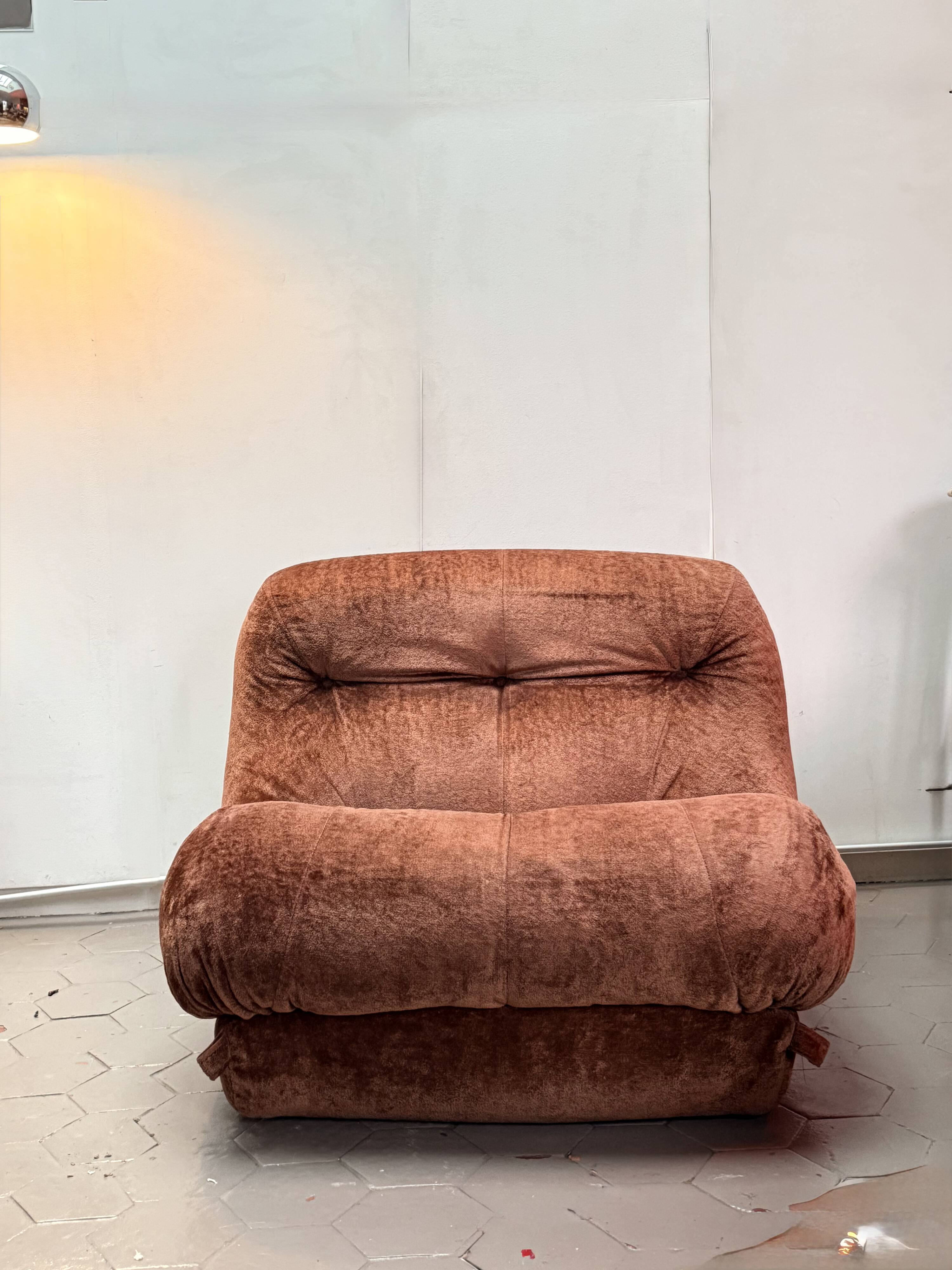 2 modular armchairs Nuvolone by Rino Maturi for Mimo Padova, 70s