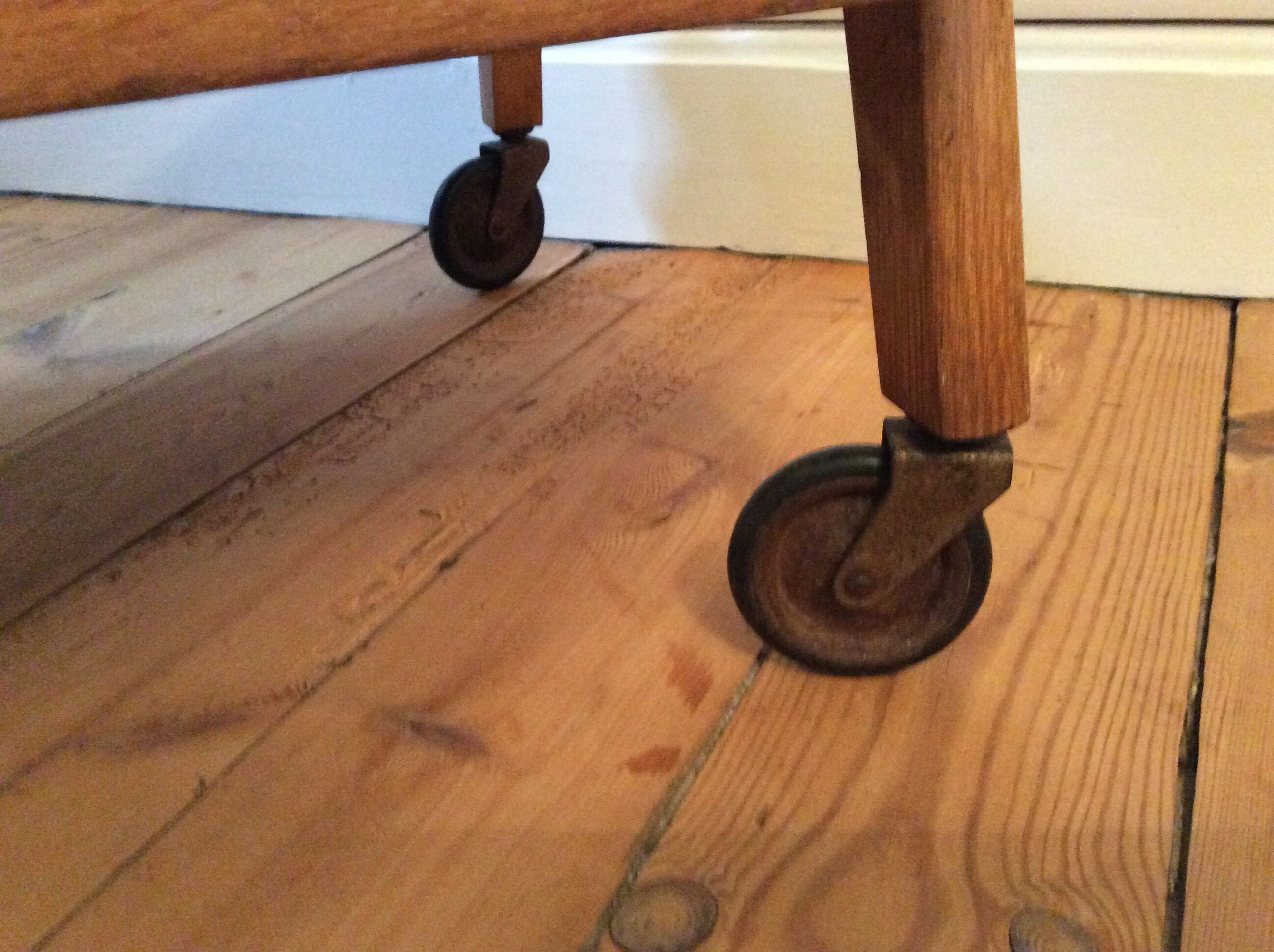 Service or table low vintage