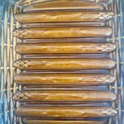 Asparagus service Sarreguemines 1 dish and 12 plates in barbotine.