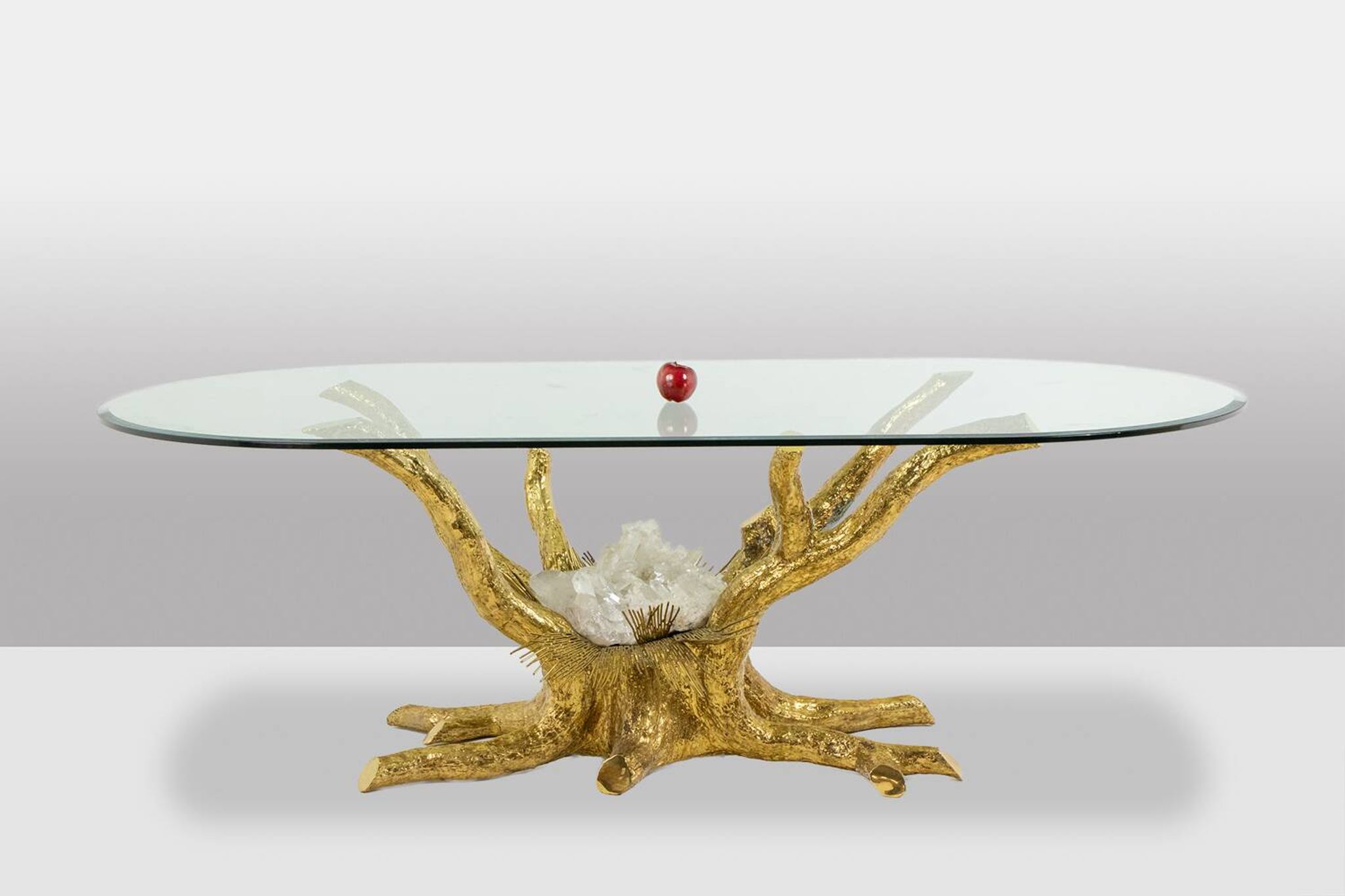 Pierre Duval Brasseur. Dining table in gilded brass. Circa 1970.