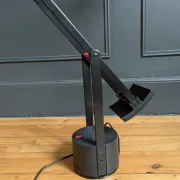 Lampe bureau 'Tizio ''Richard  Sapper pour Artemide.Edition originale