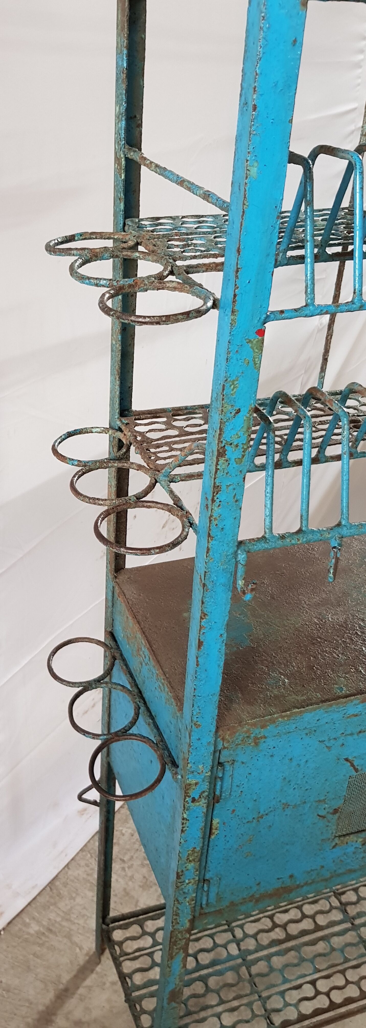 Metal croat with its original blue patina