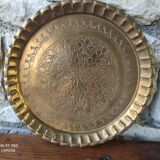 Ancien plateau marocain en laiton
